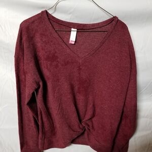 No Boundaries Maroon Twist Front V-Neck Sweater